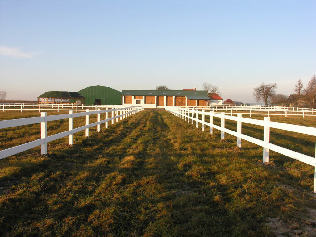 Plastikowe ogrodzenia farmerskie dla koni dla koni